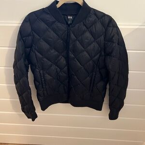Uniqlo Puffer Quilted Black Jacket Size Medium